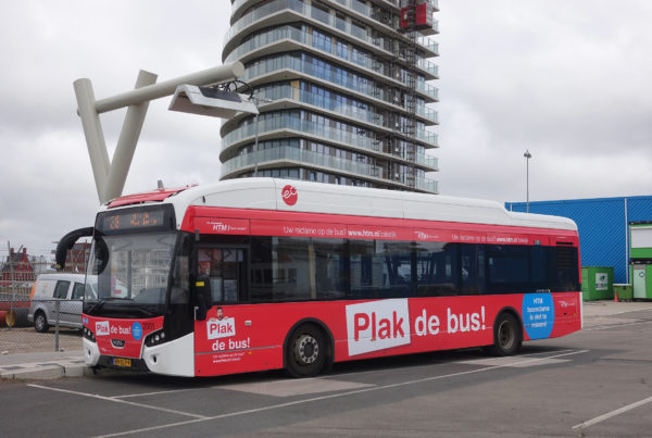 Reclame op de bus voor busreclame